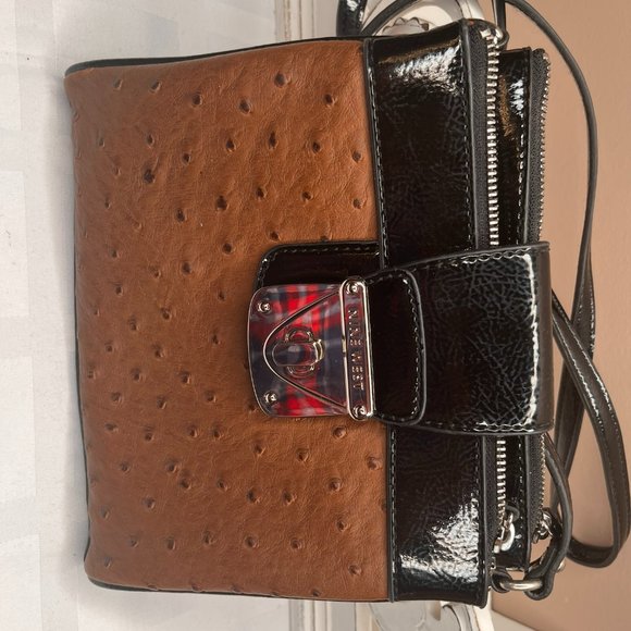 Nine West Brown & Black Crossbody Bag – Faux Ostrich Leather (Early 2000s) - Picture 3 of 11